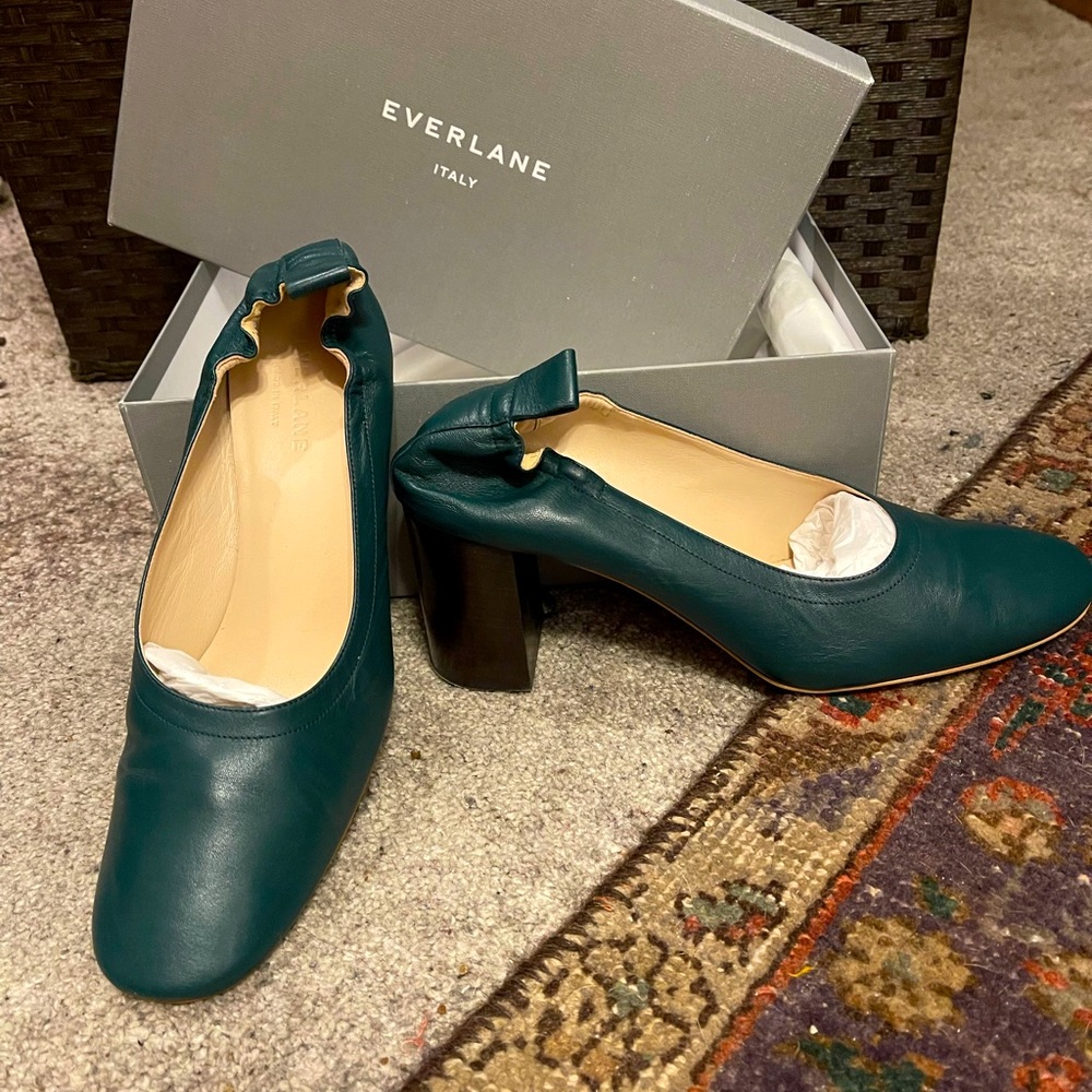 Everlane Kelly Green Pumps